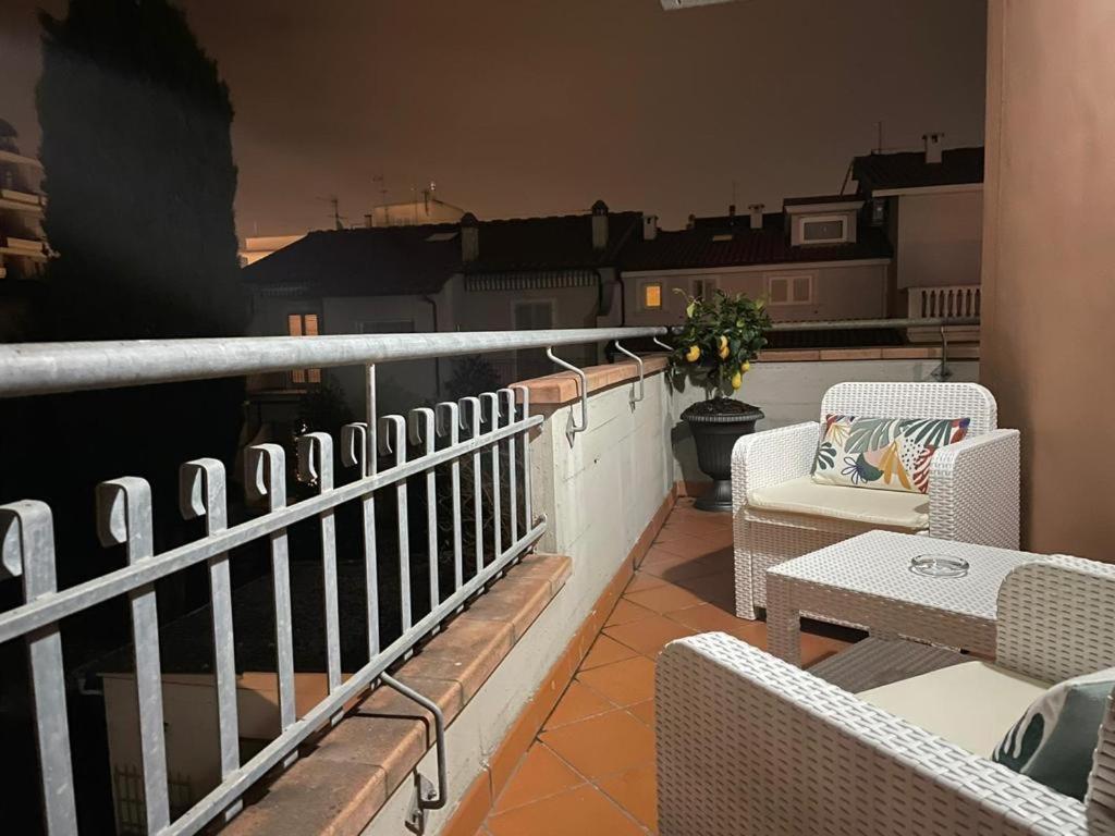 The Loft E&E Cinecitta Apartment Empoli Phòng bức ảnh